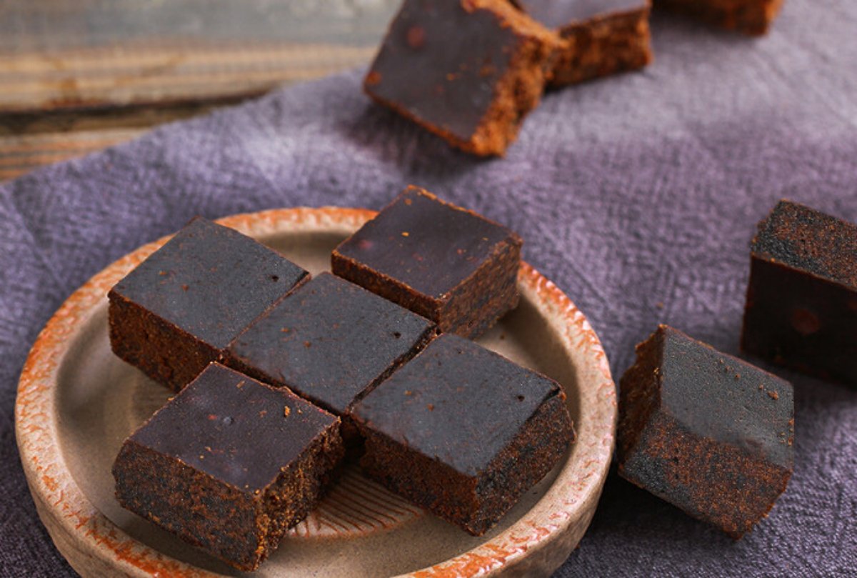 Yunnan specialty: handmade dark brown sugar for relieving the pain during menstrual HELENOU666Buy Supplements Australia