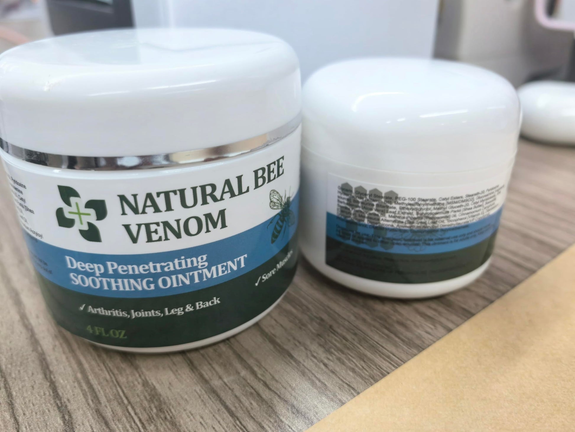 Cedonivor Bee Venom Joint and Bone Therapy Cream, New Bee Venom Gel, Specializes in Muscle Soothing, for All Parts of The Body, for Men & Women CedonivorBuy Supplements Australia