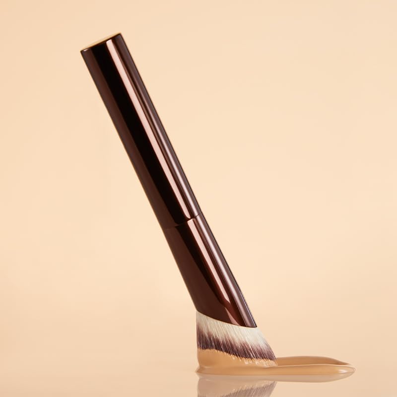 Hourglass Ambient Soft Glow Foundation Brush - Maple Wellness Supplements