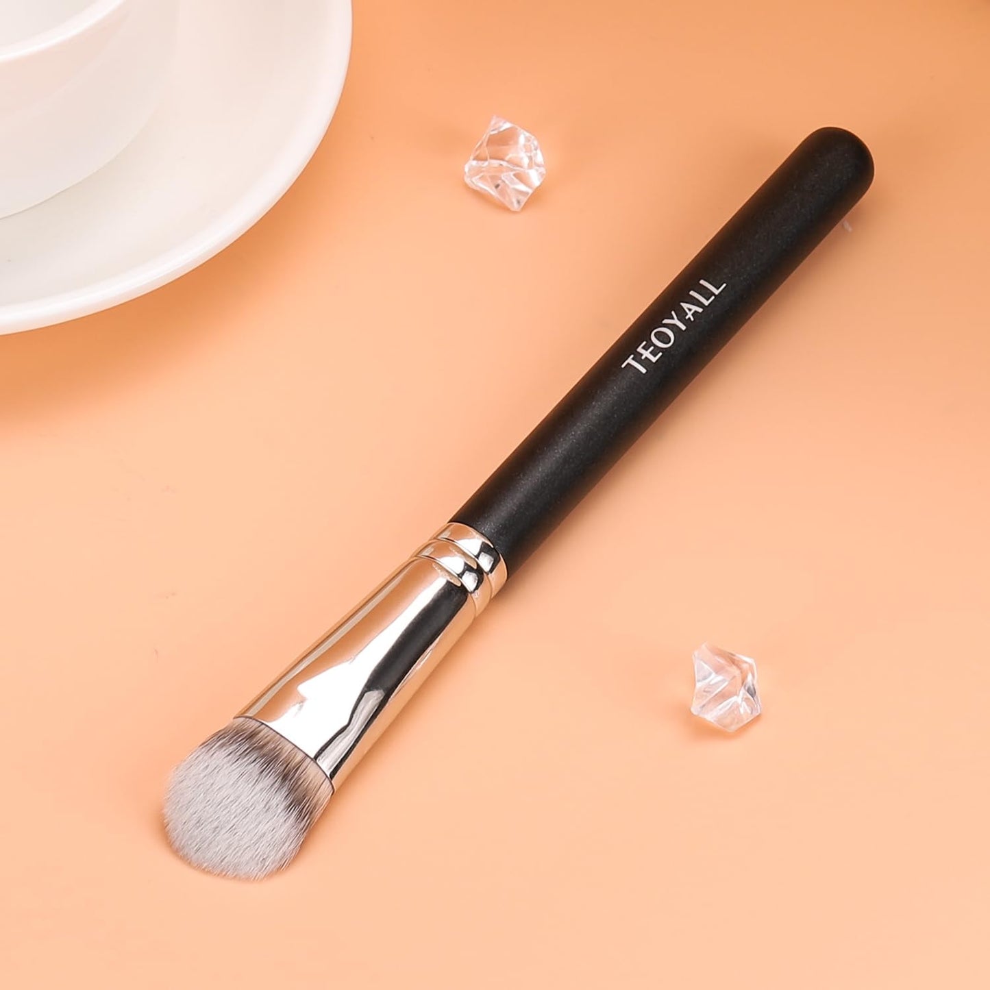 TEOYALL Angled Concealer Brush, Synthetic Contour Brush for Blending Setting Buffing with Liquid, Cream and Powder Cosmetic (Angled Brush) - Maple Wellness Supplements